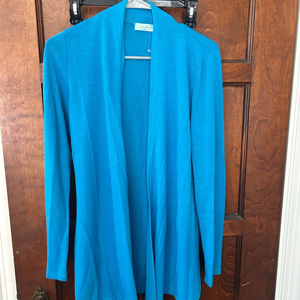 Blue women’s buttonless cardigan